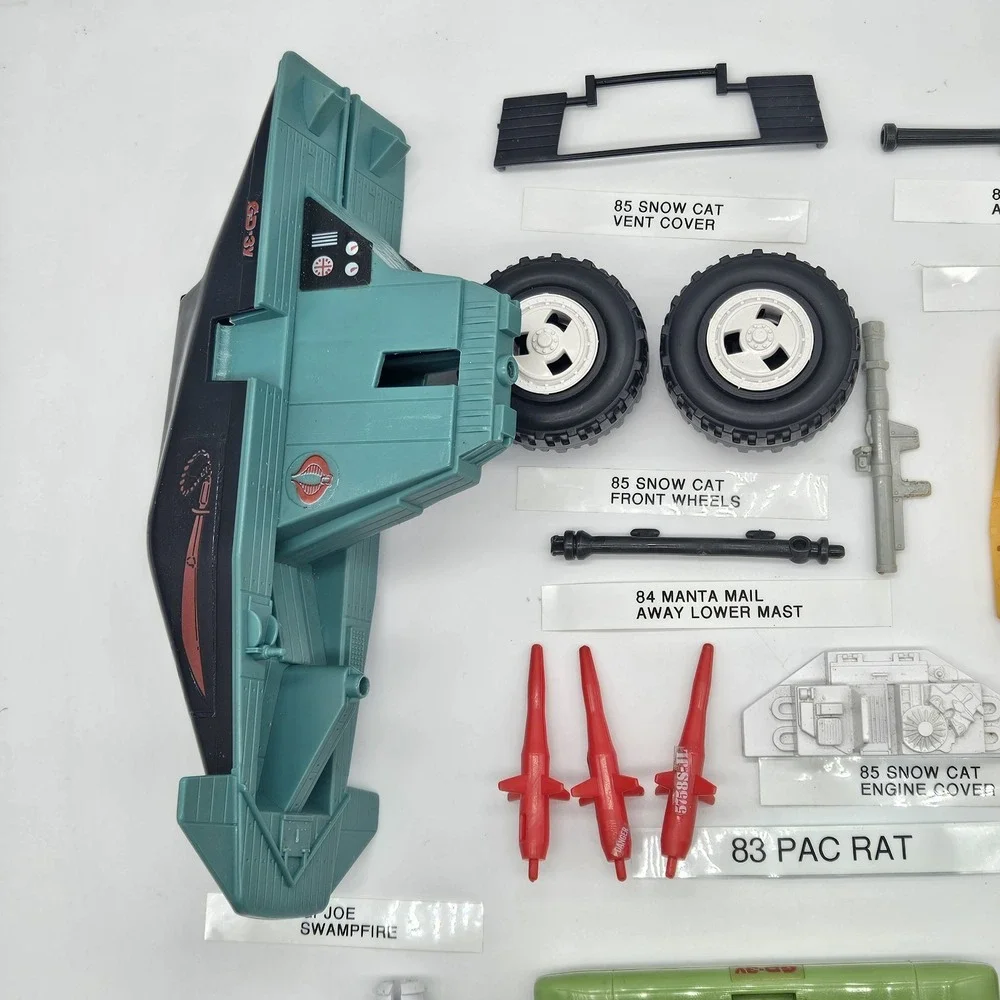 Vintage G.I. Joe Part Lot Swampfire Snow Cat Manta Mail AWE Striker PAC/RAT